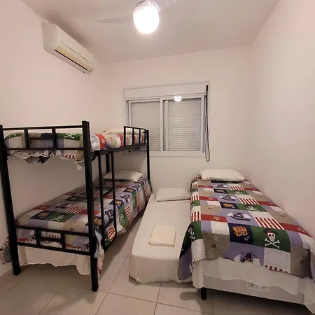 Apartamento pé na areia São Lourenço-2